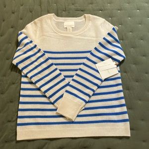 NWT. CASHMERE SWEATER.